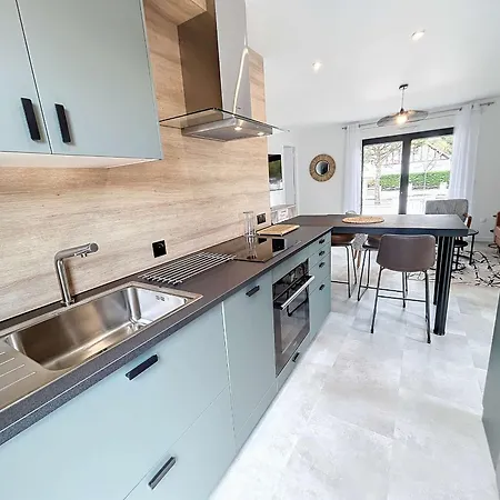 Maison Renovee Avec Jardin, 200m Plage, 600m Commerces, Parking, Terrasse, Wifi, Pas D'animaux - Fr-1-361-545 펜션